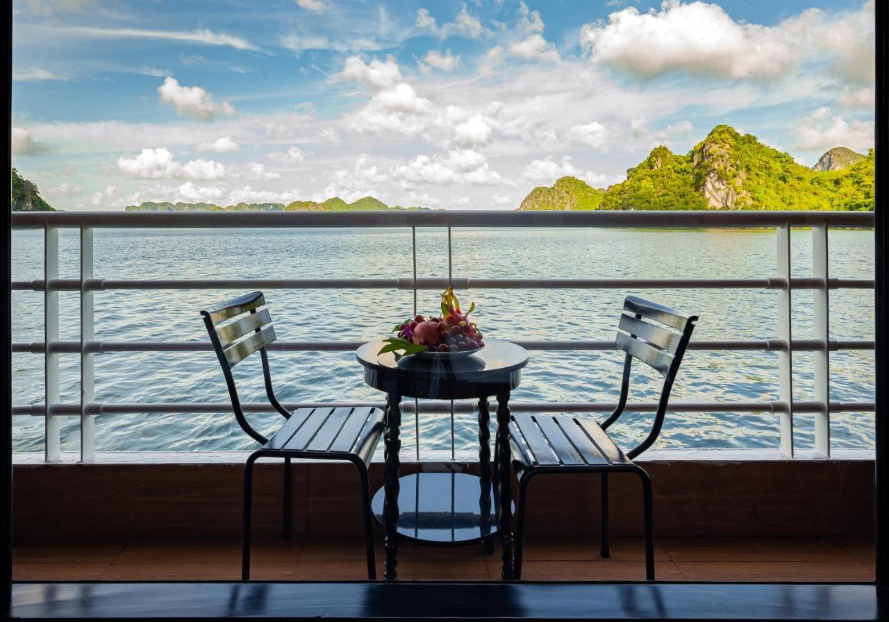 Halong Dragon Bay Cruise Hotel Ха Лонг Екстериор снимка