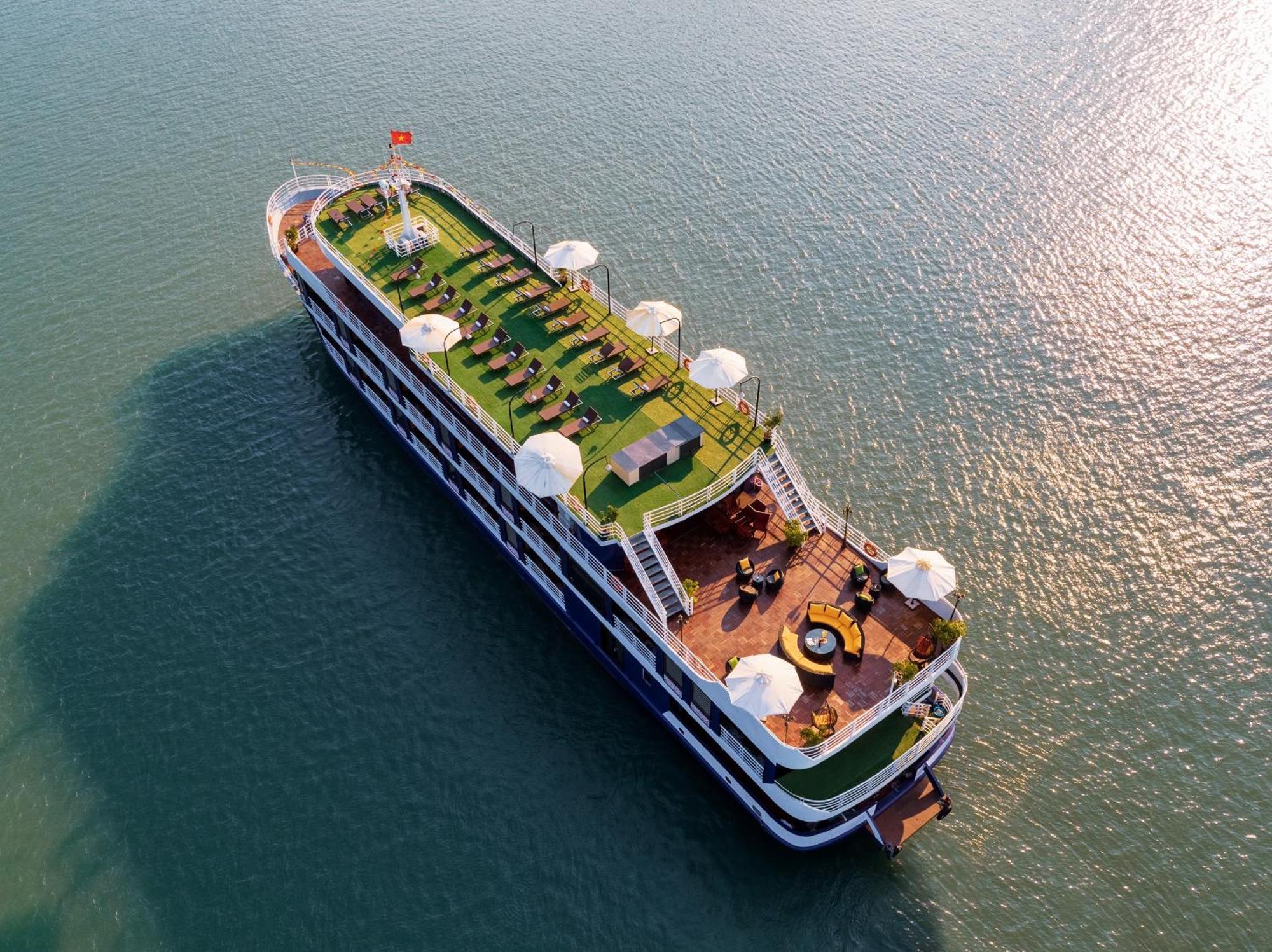 Halong Dragon Bay Cruise Hotel Ха Лонг Екстериор снимка