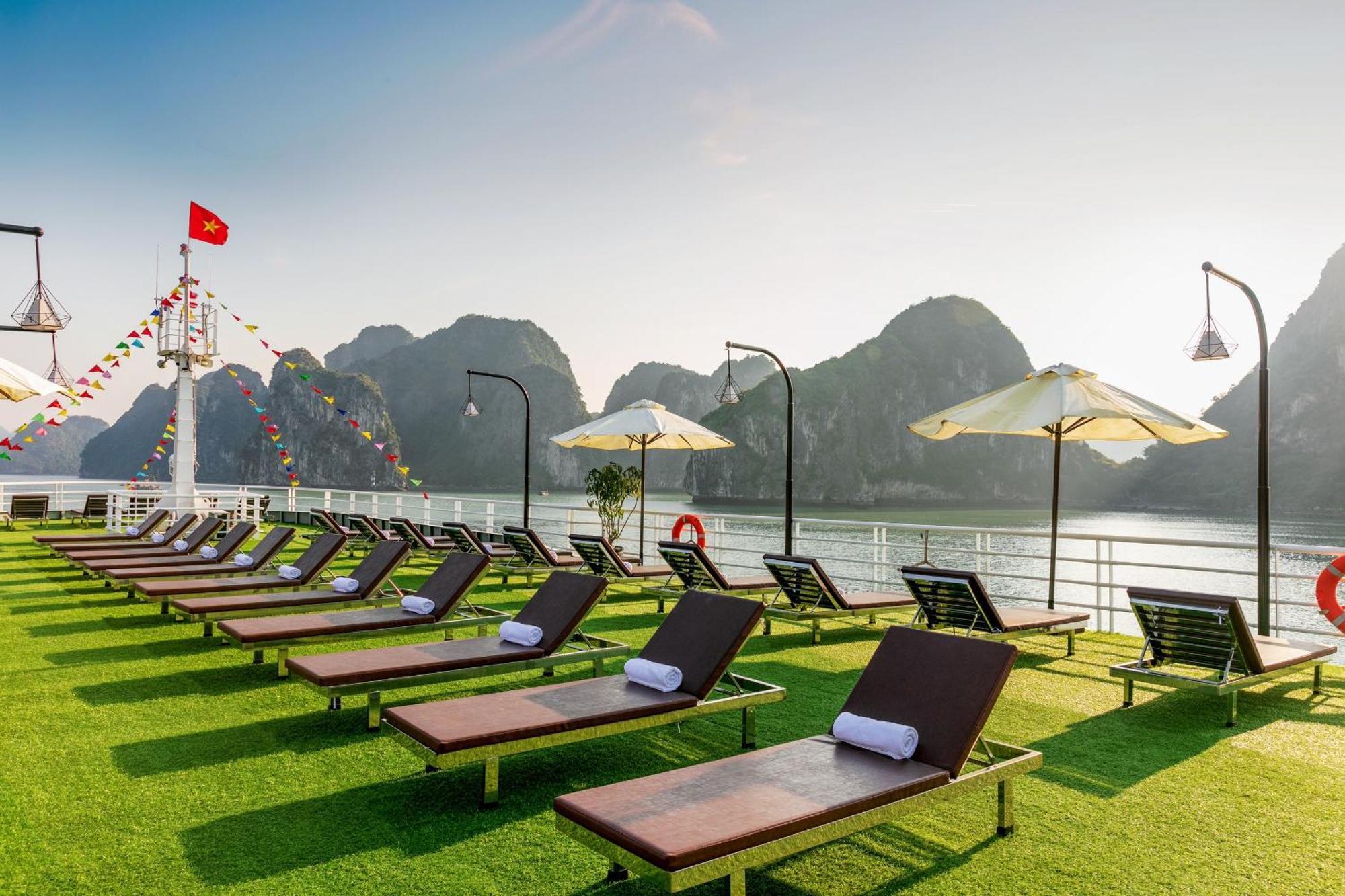 Halong Dragon Bay Cruise Hotel Ха Лонг Екстериор снимка