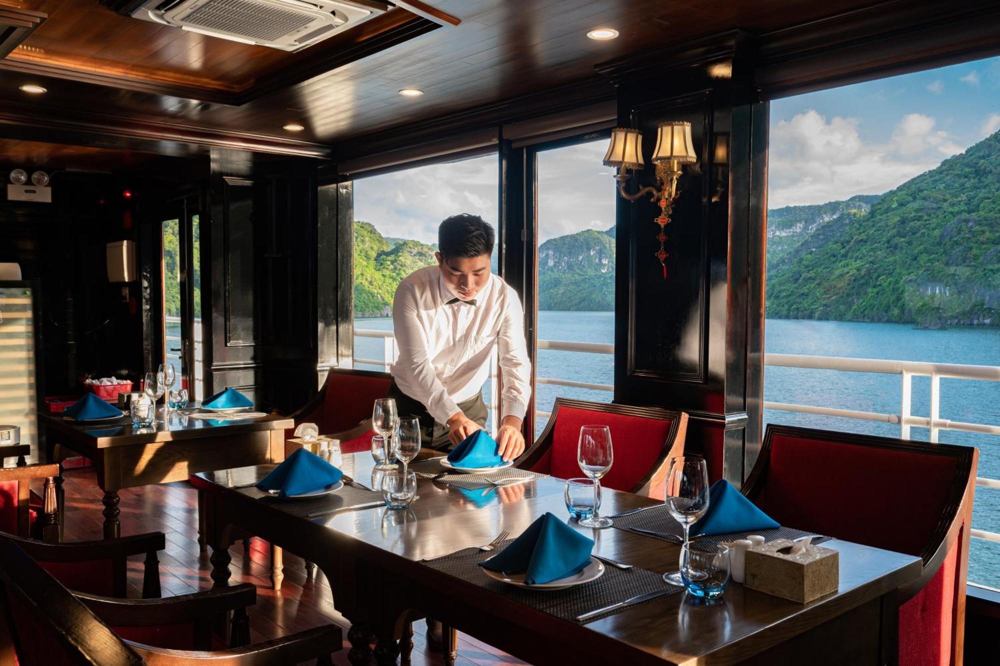 Halong Dragon Bay Cruise Hotel Ха Лонг Екстериор снимка