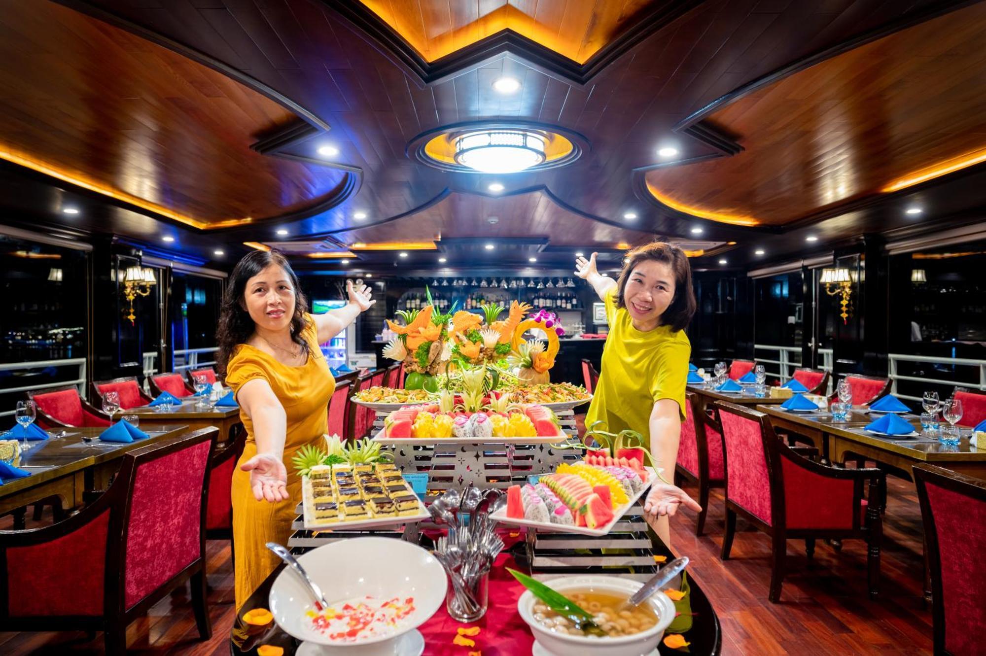 Halong Dragon Bay Cruise Hotel Ха Лонг Екстериор снимка